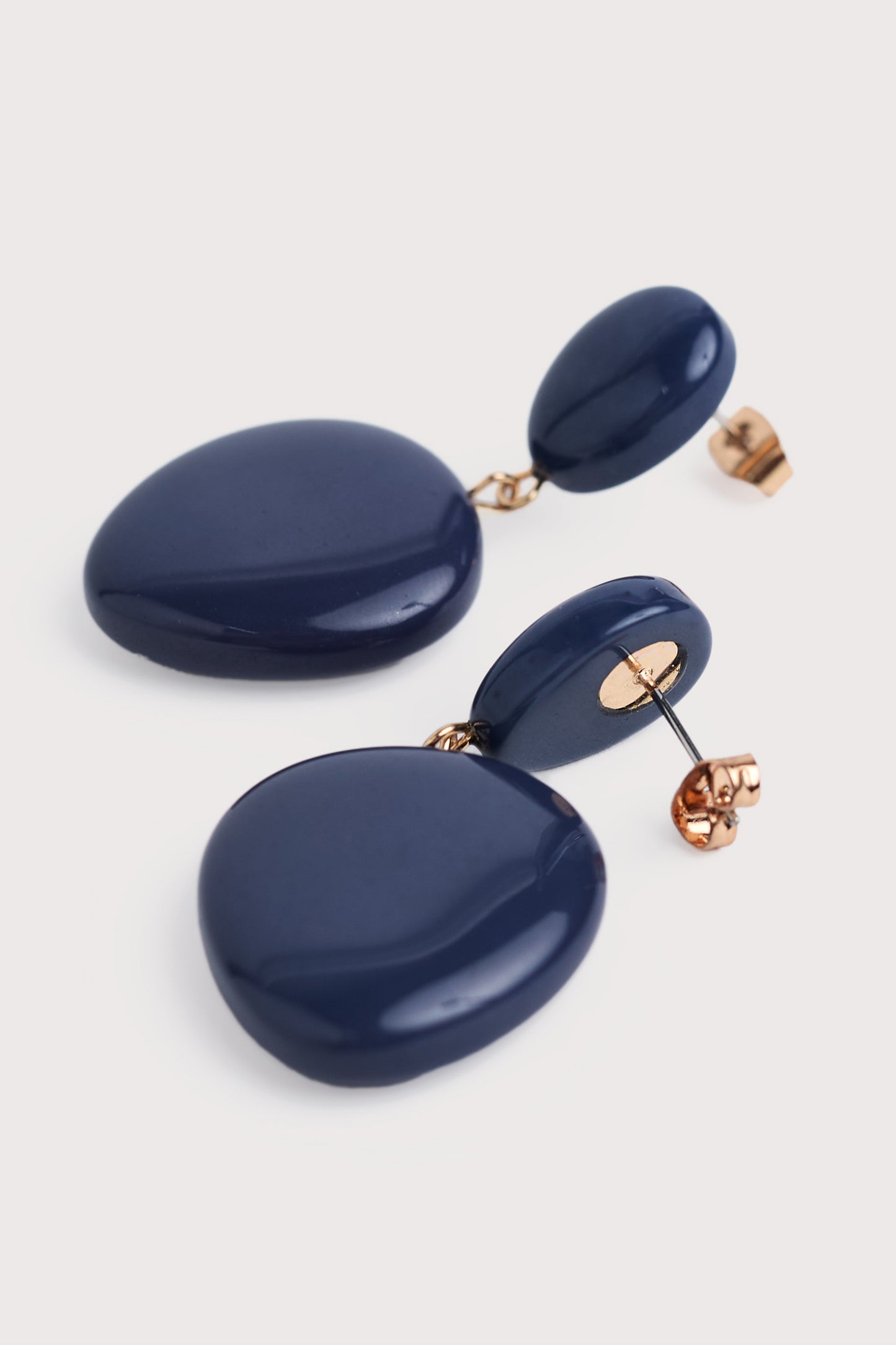 Boucles d'oreilles Perce-neige en résine
