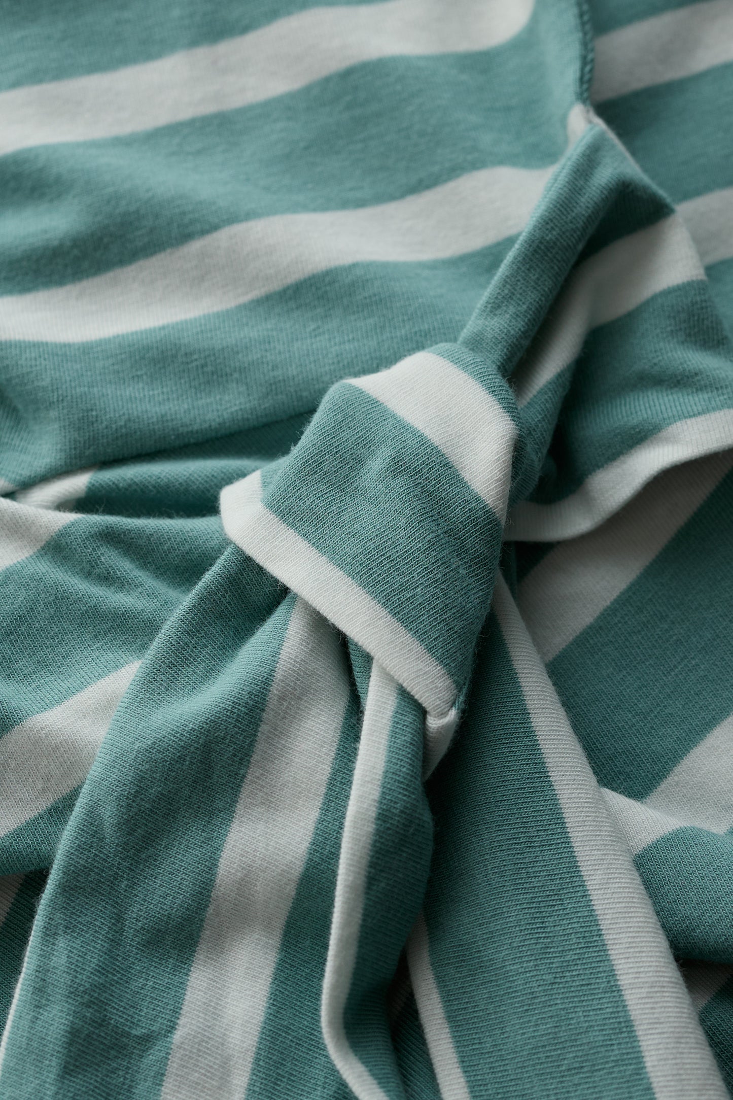 Robe mi-longue en jersey avec liens à nouer Fettling