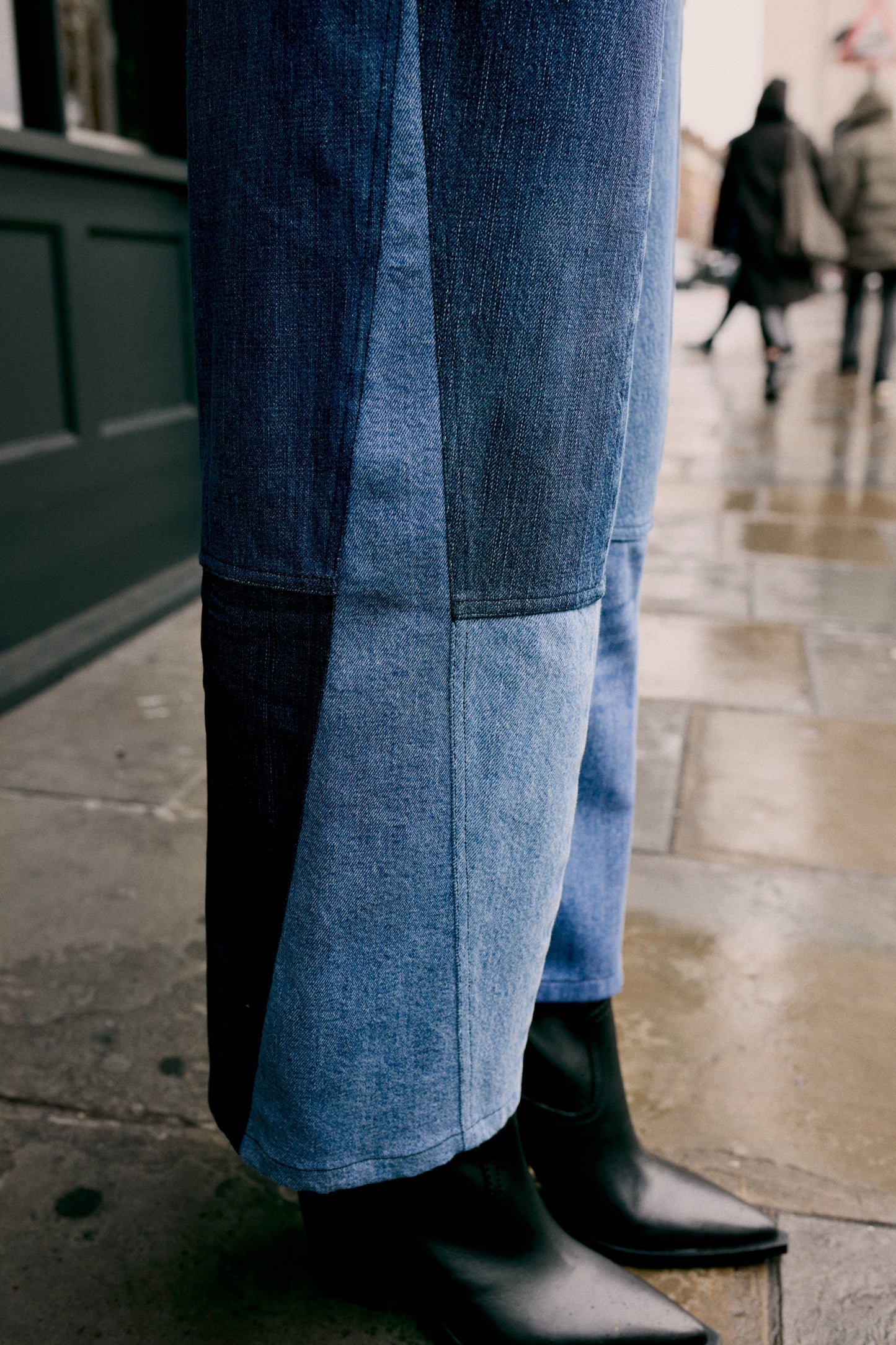 Barr Gearr Beyond Retro Barnes