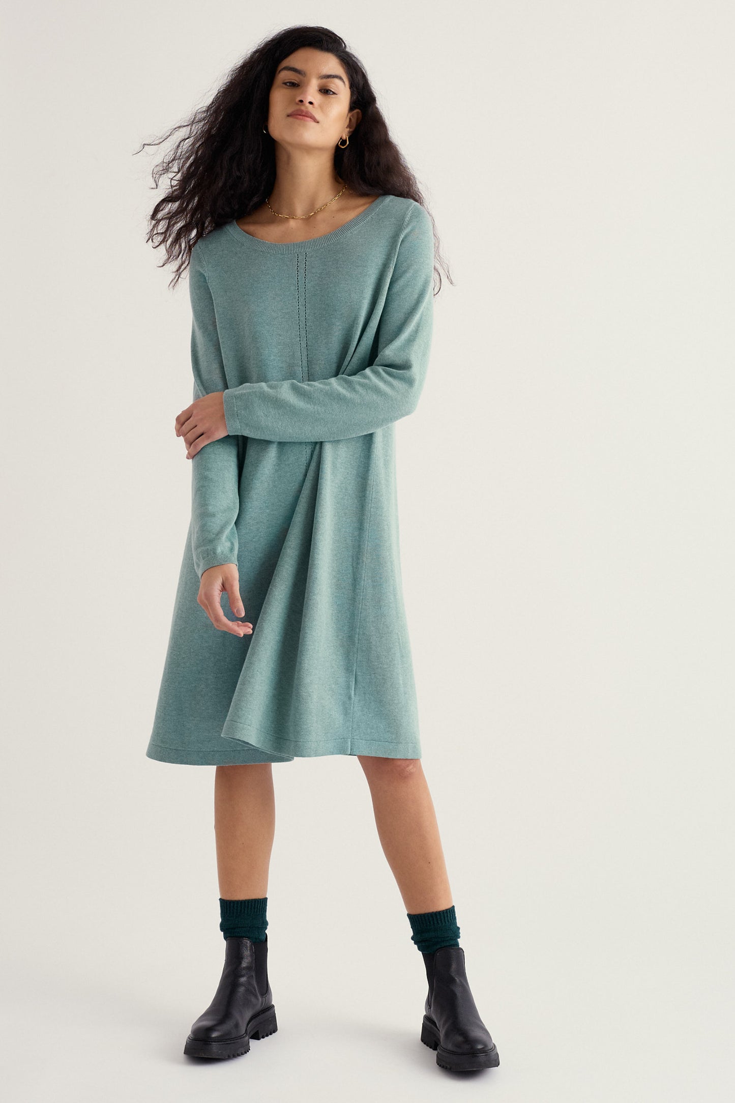 Robe Poltreen mi-longue en coton biologique certifié GOTS