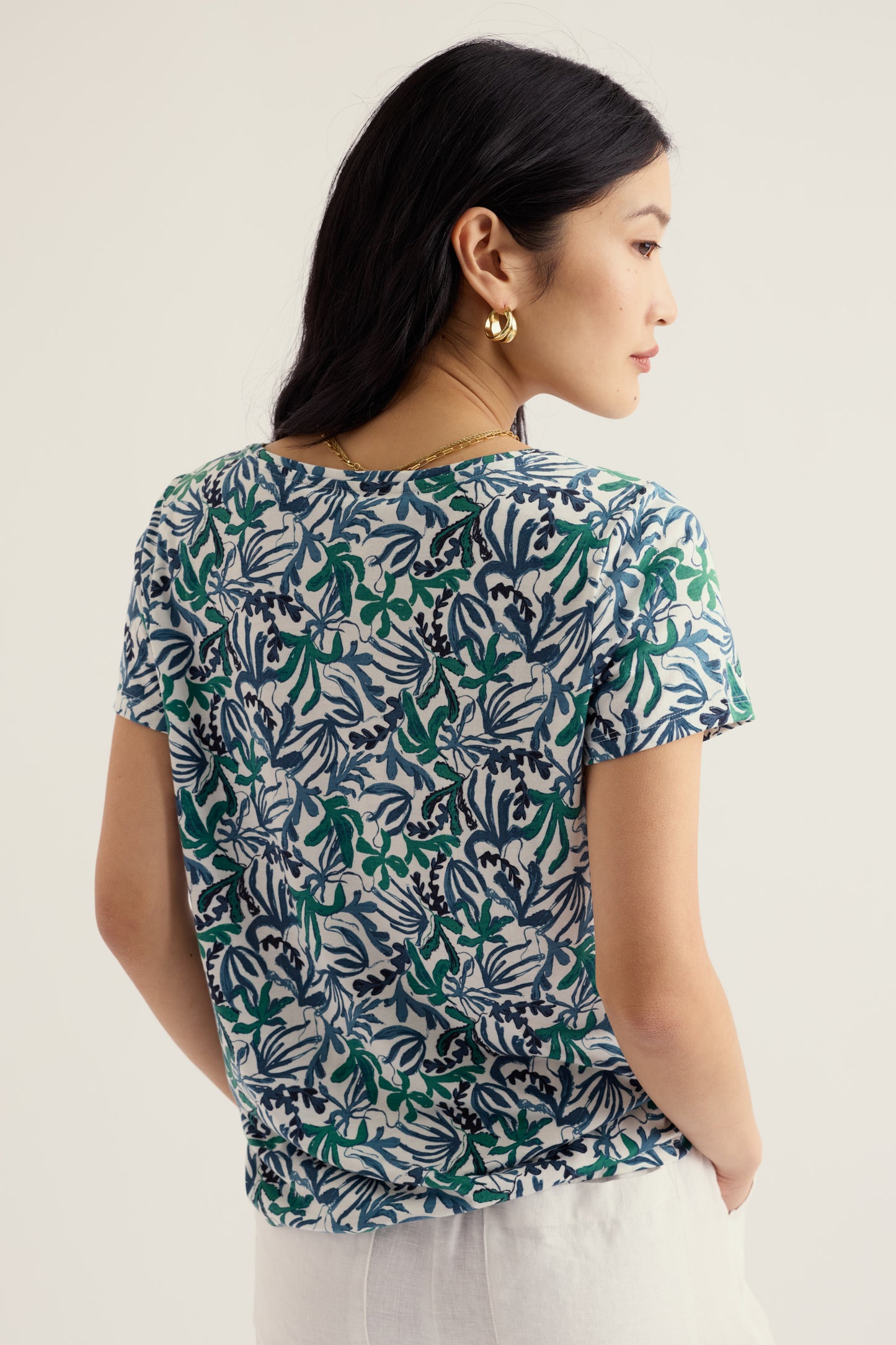 T-shirt Appletree con dettaglio a occhiello