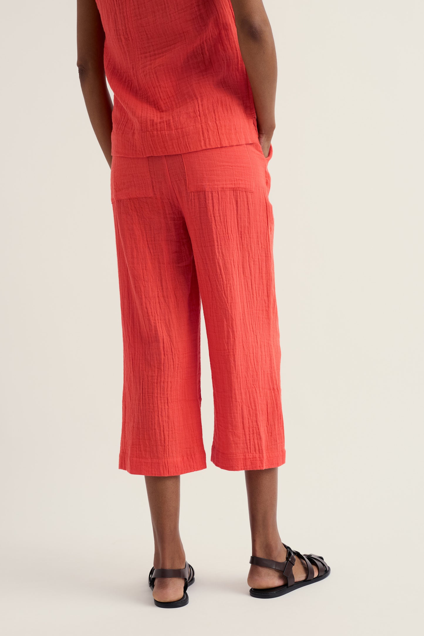 Pantaloni Corti in Cotone Organico a Gamba Larga Tide Flow