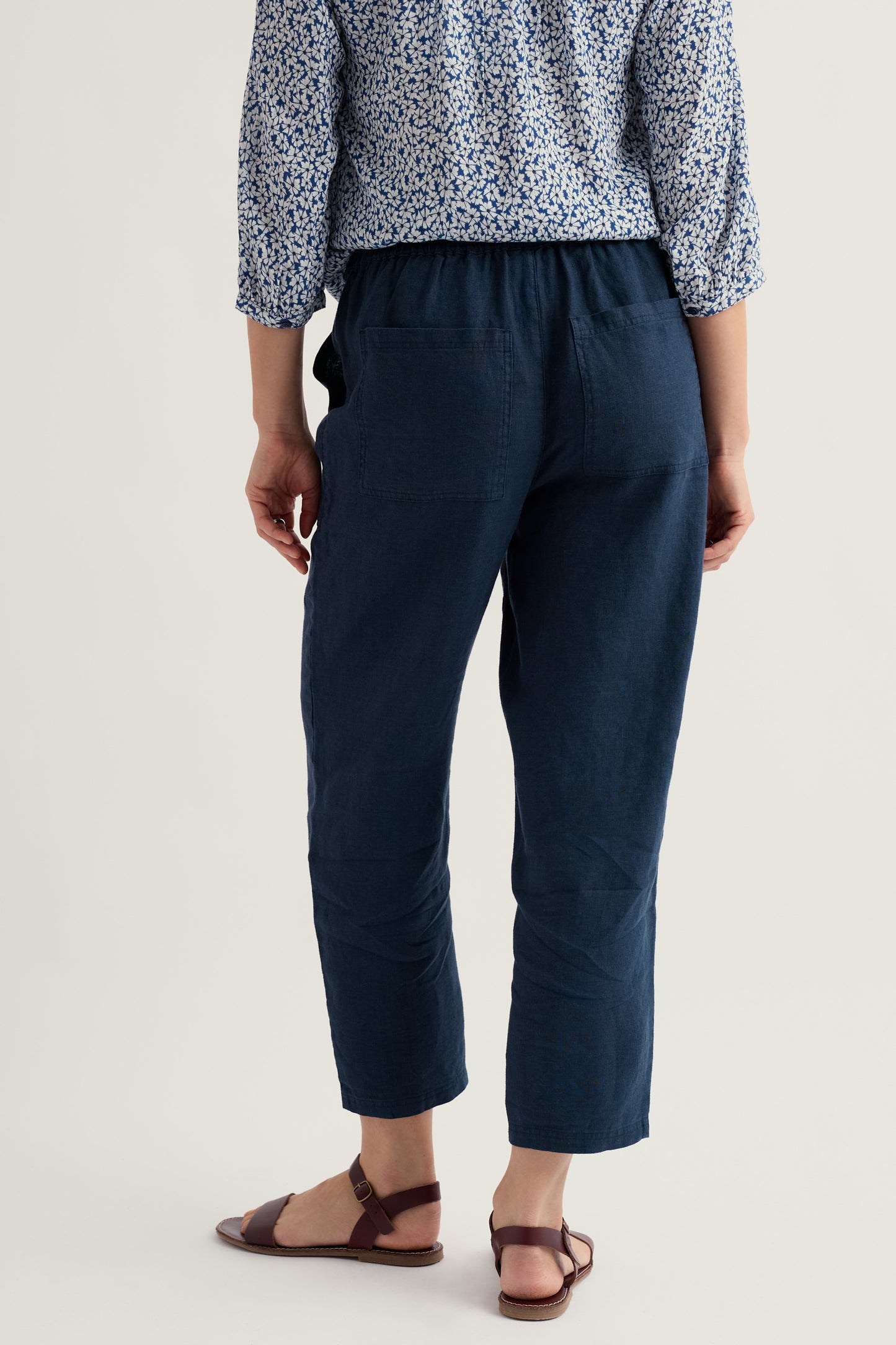 Pantalon fuselé en popeline de coton biologique Sholl