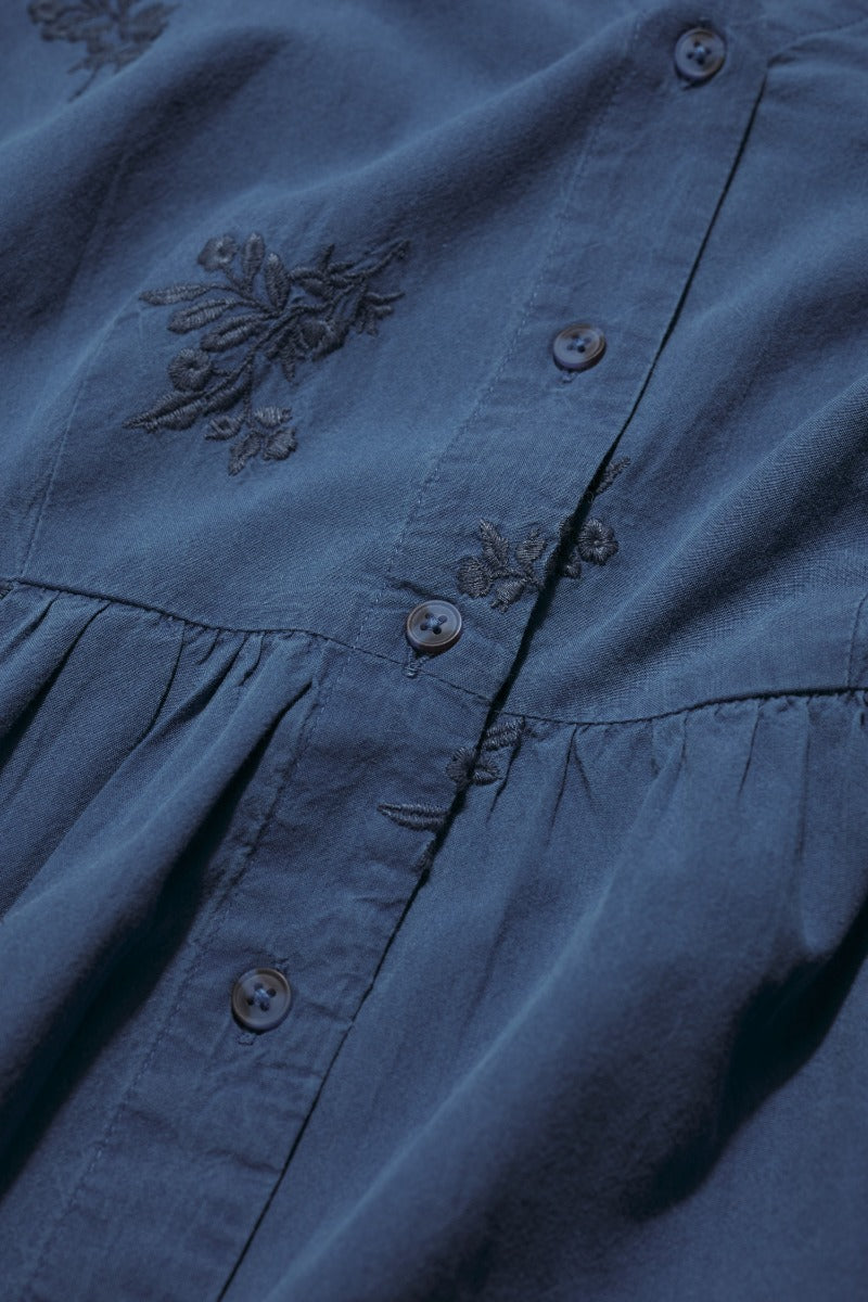 Robe chemise brodée Fowen