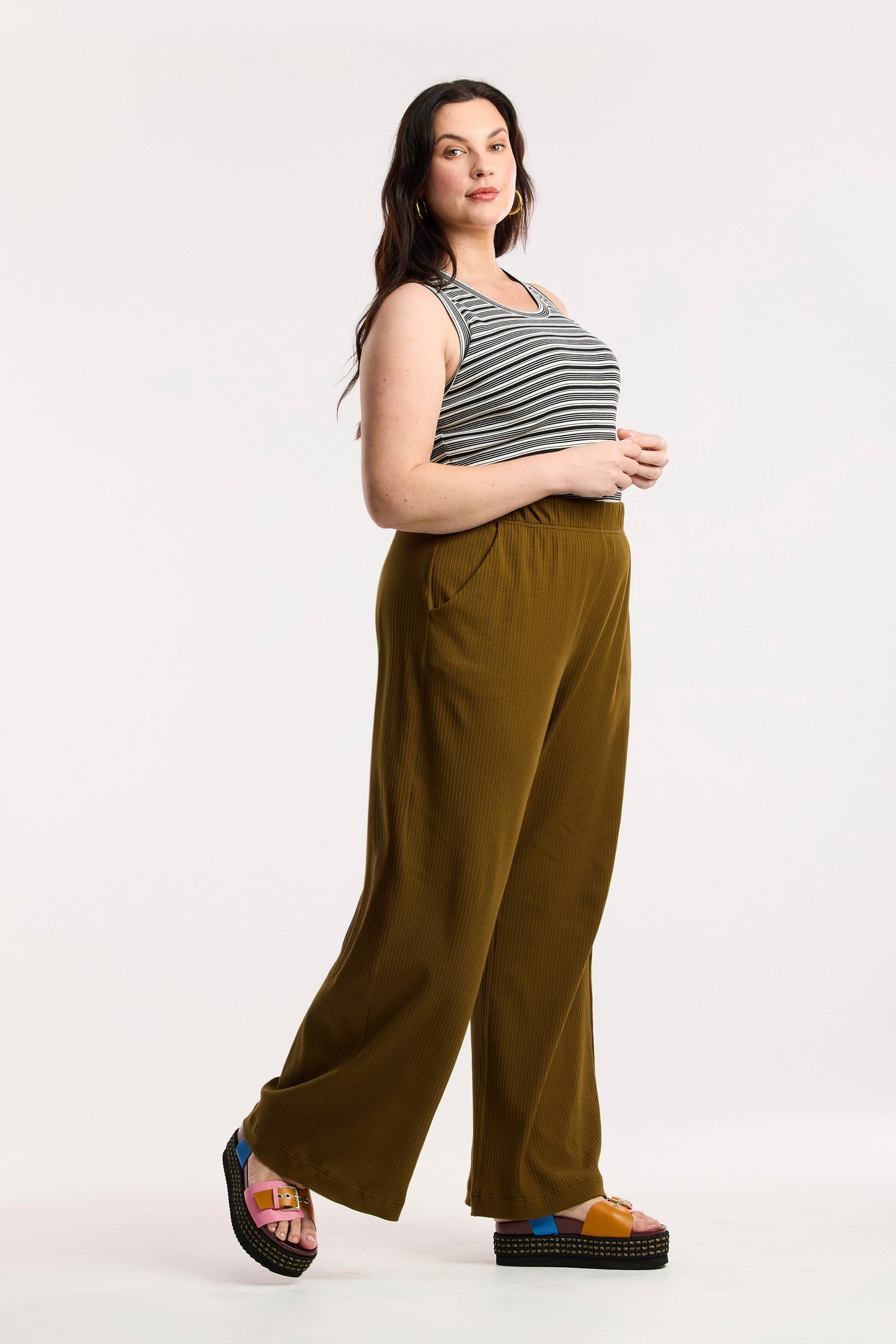 Pantaloni a gamba larga a coste Traveller Luxe
